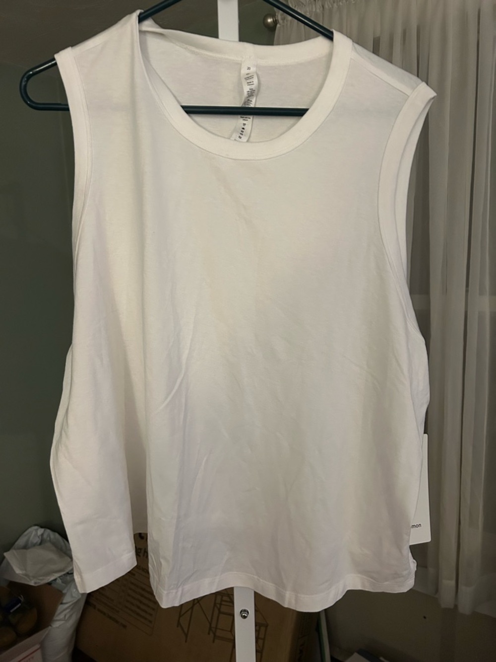 Lululemon Classic Fit Cotton Blend Tank in white